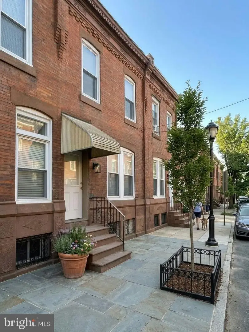 2007 S Cleveland St, Philadelphia, PA 19145 - #2
