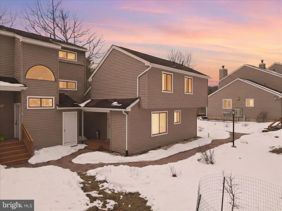 3322 Windermere Drive, Bushkill, PA 18324 - #1