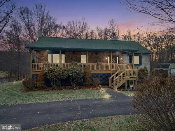 134 Split Rock Rd, NEWFOUNDLAND, PA 18445