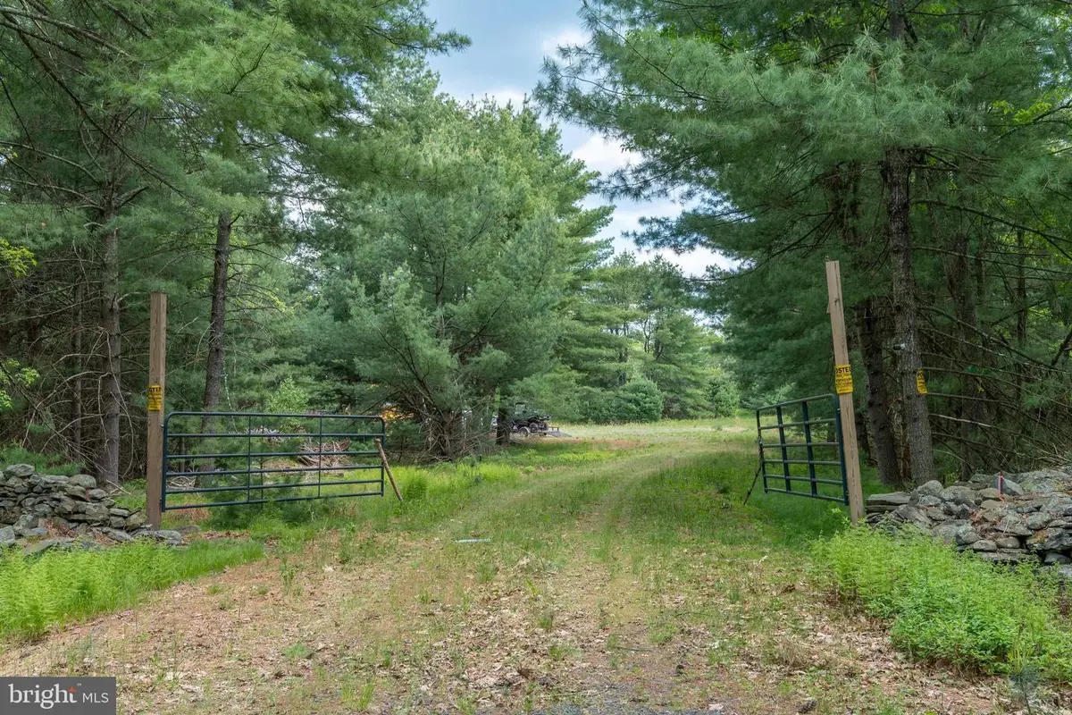 00 Cummins Hill Rd, Milford, PA 18337 - #1