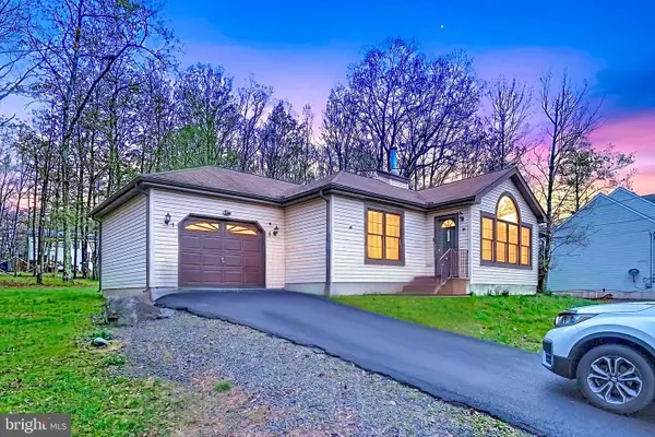 4341 Pine Ridge Dr, BUSHKILL, PA 18324