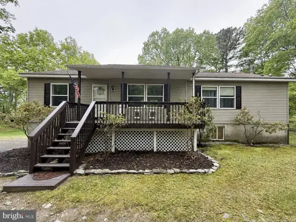 105 Hill Terrace, MILFORD, PA 18337
