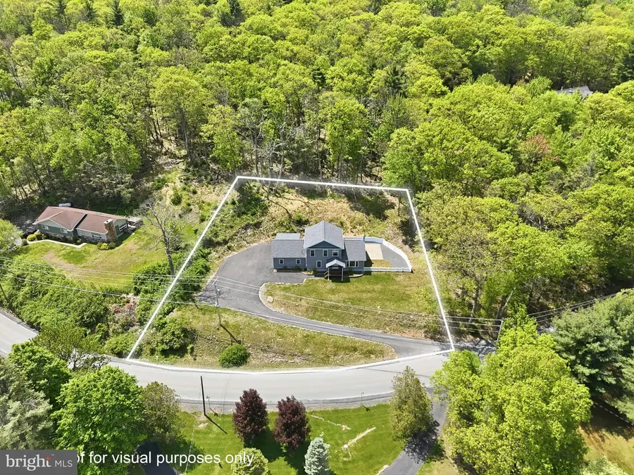 300 Gumbletown Rd, Paupack, PA 18451 - #3