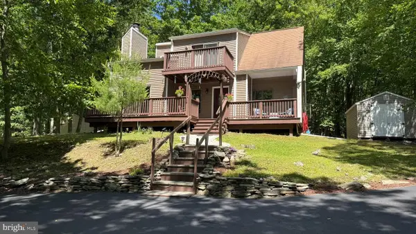 4271 Winchester Way, BUSHKILL, PA 18324