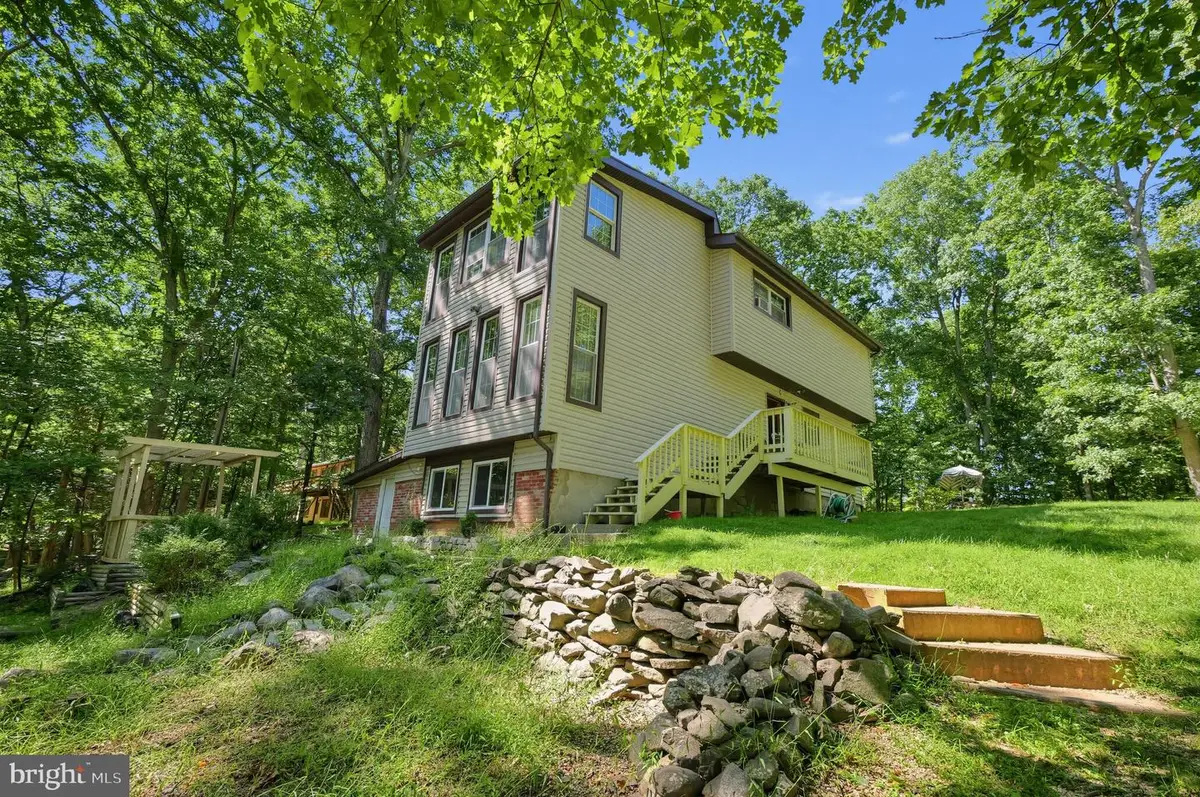 3511 Acorn Cir, East Stroudsburg, PA 18302 - #1