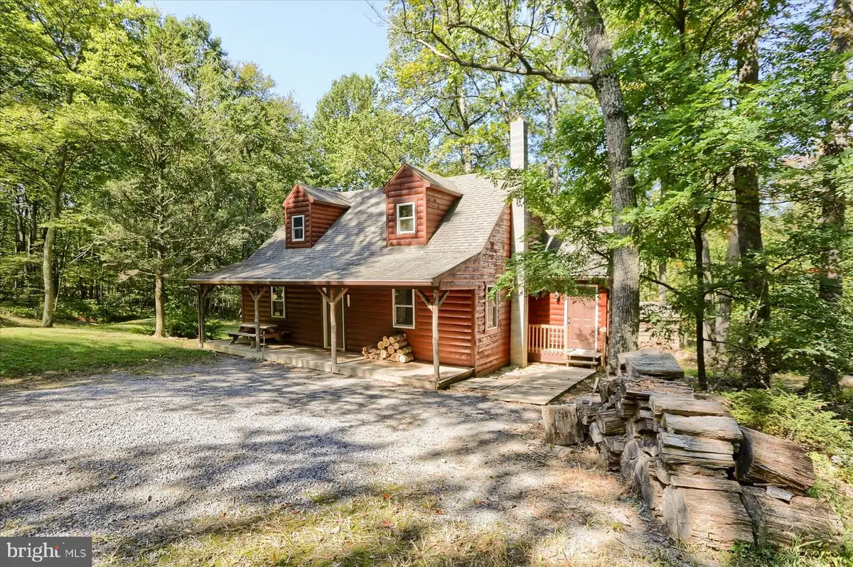 605 2nd Narrows Rd, Blain, PA 17006 - Image #1