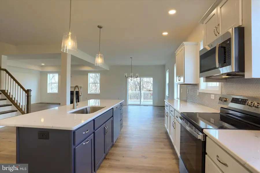 183 W Stewart Ct, Marysville, PA 17053 - Image #3