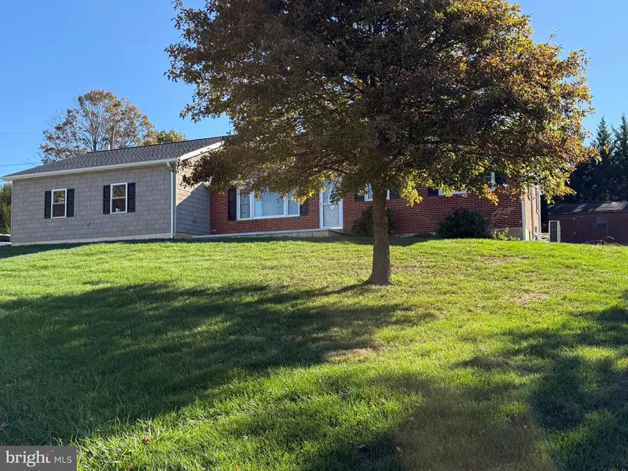 101 Nace St, Millerstown, PA 17062 - Image #3