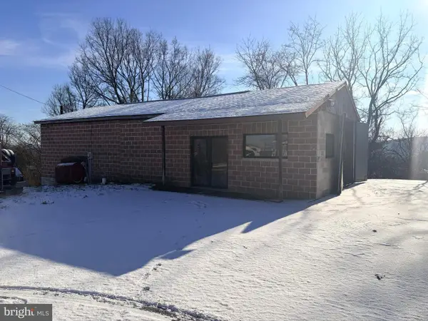 4201 Middle Ridge Rd, NEWPORT, PA 17074