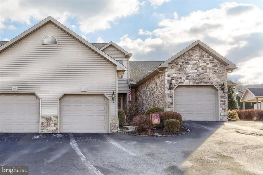 213 Whitetail Ter, Marysville, PA 17053 - Image #3