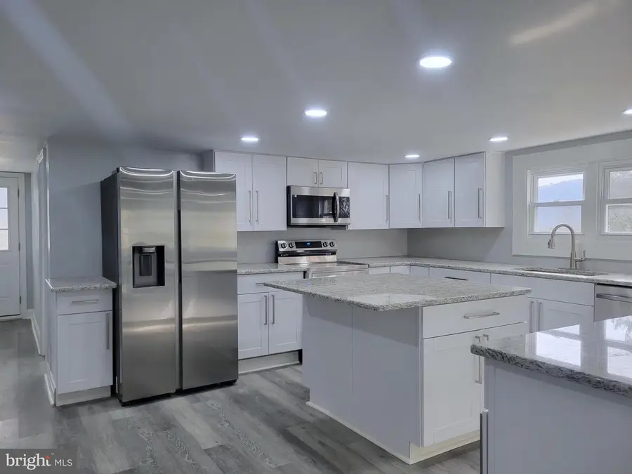 830 N Lincoln, Duncannon, PA 17020 - Image #2