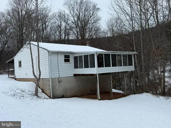 925 Valley Rd, MARYSVILLE, PA 17053