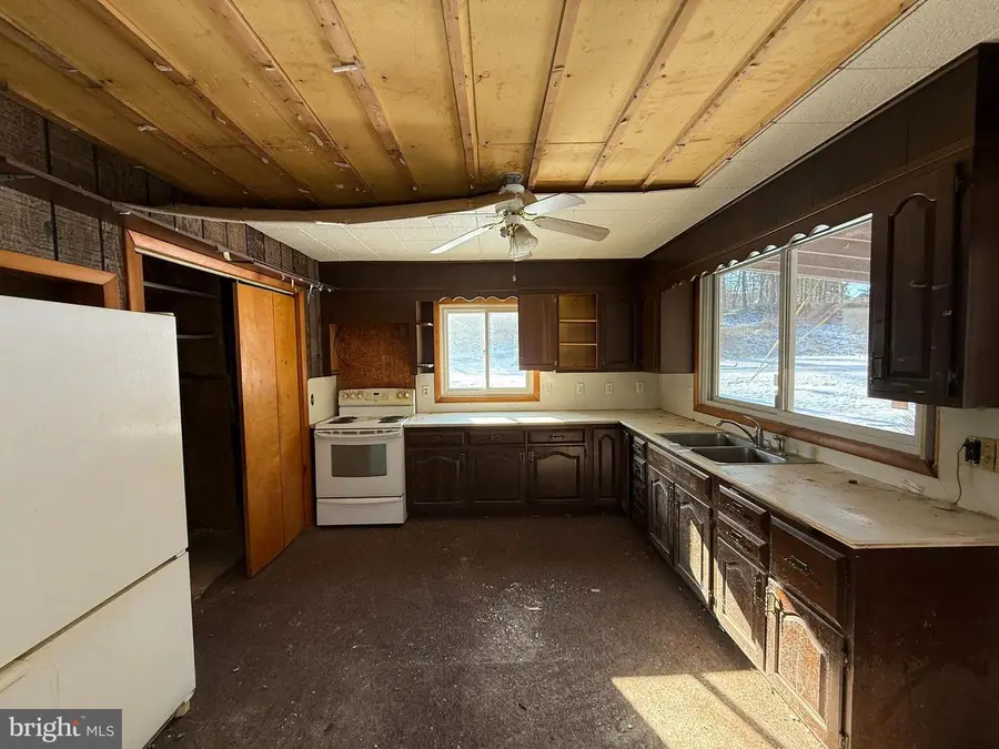 925 Valley Rd, Marysville, PA 17053 - #3