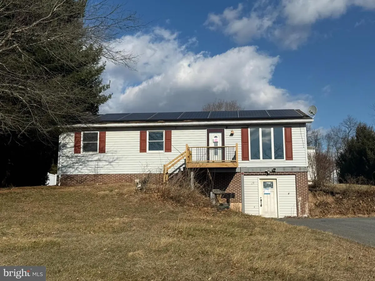 15 Sharon Dr, Shermans Dale, PA 17090 - #1