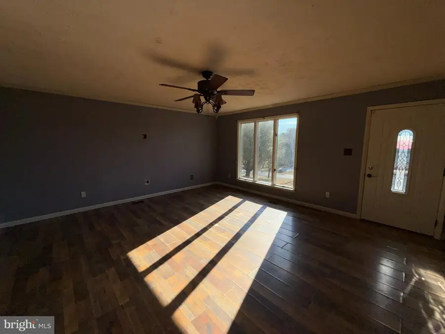 15 Sharon Dr, Shermans Dale, PA 17090 - #2