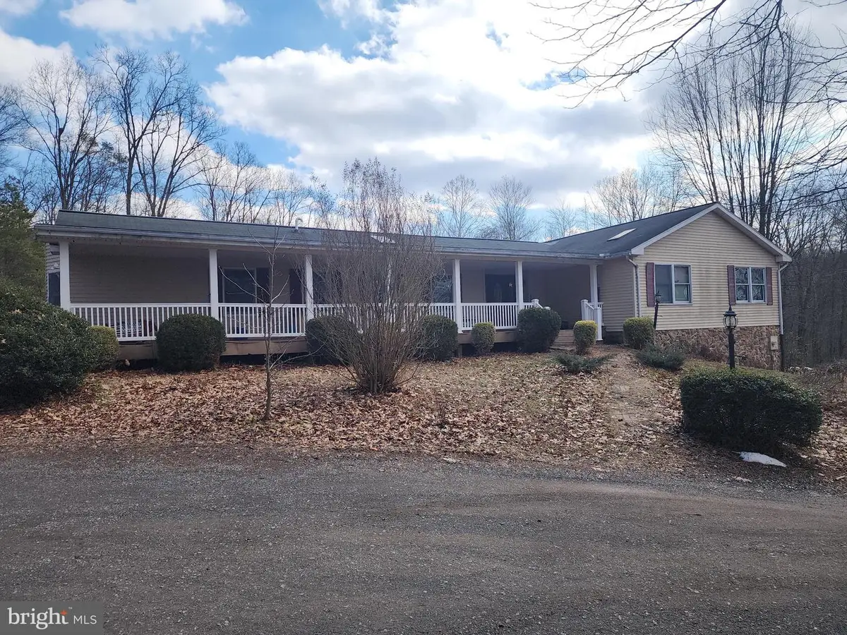 429 Dark Hollow Rd, Shermans Dale, PA 17090 - #1