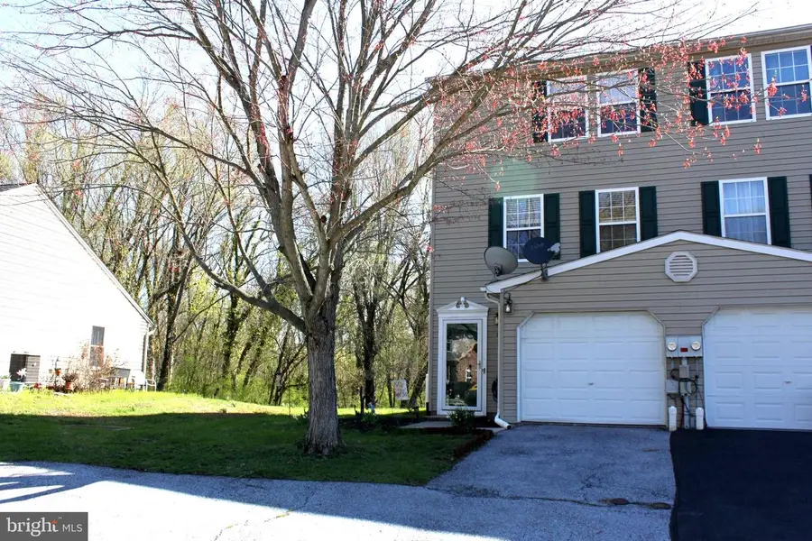 30 Petersburg Ln, Duncannon, PA 17020 - #2