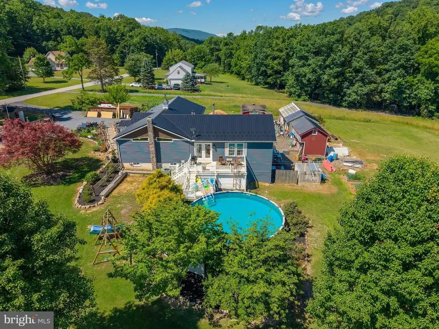 278 Greenbriar Rd, Elliottsburg, PA 17024 - #2