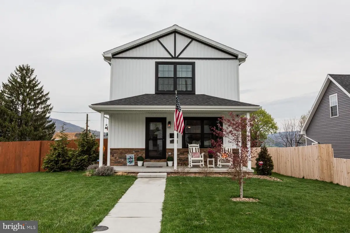 515 Maple Ave, Marysville, PA 17053 - #1