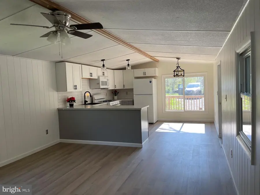 4217 Sugar Run Rd, Millerstown, PA 17062 - #2