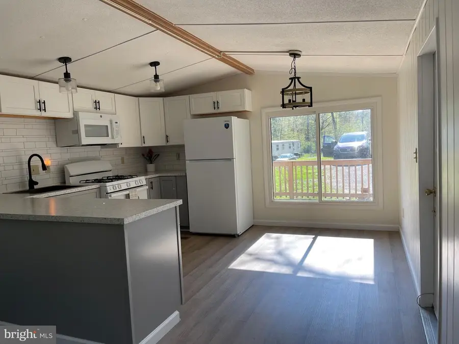 4217 Sugar Run Rd, Millerstown, PA 17062 - #3