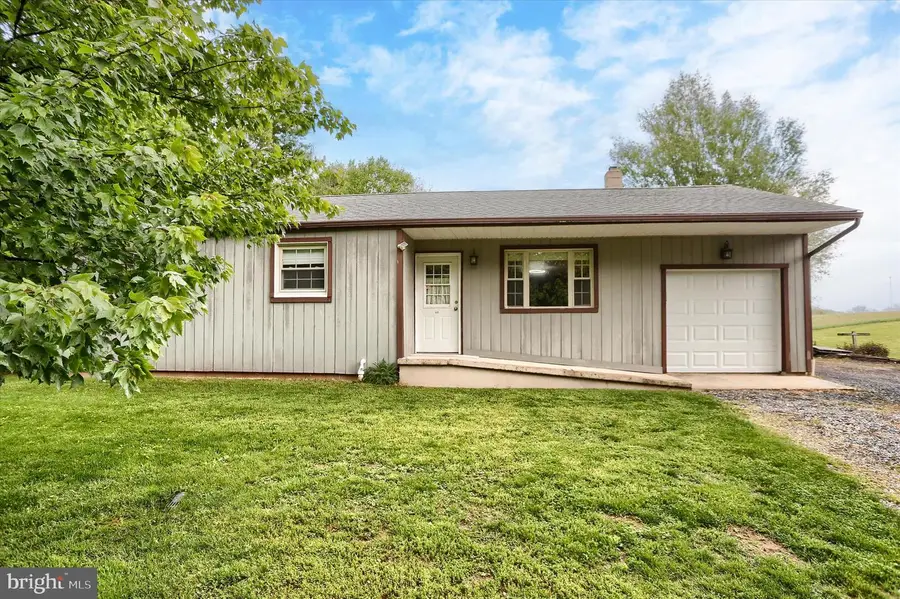 695 Windy Hill Rd, Shermans Dale, PA 17090 - #2