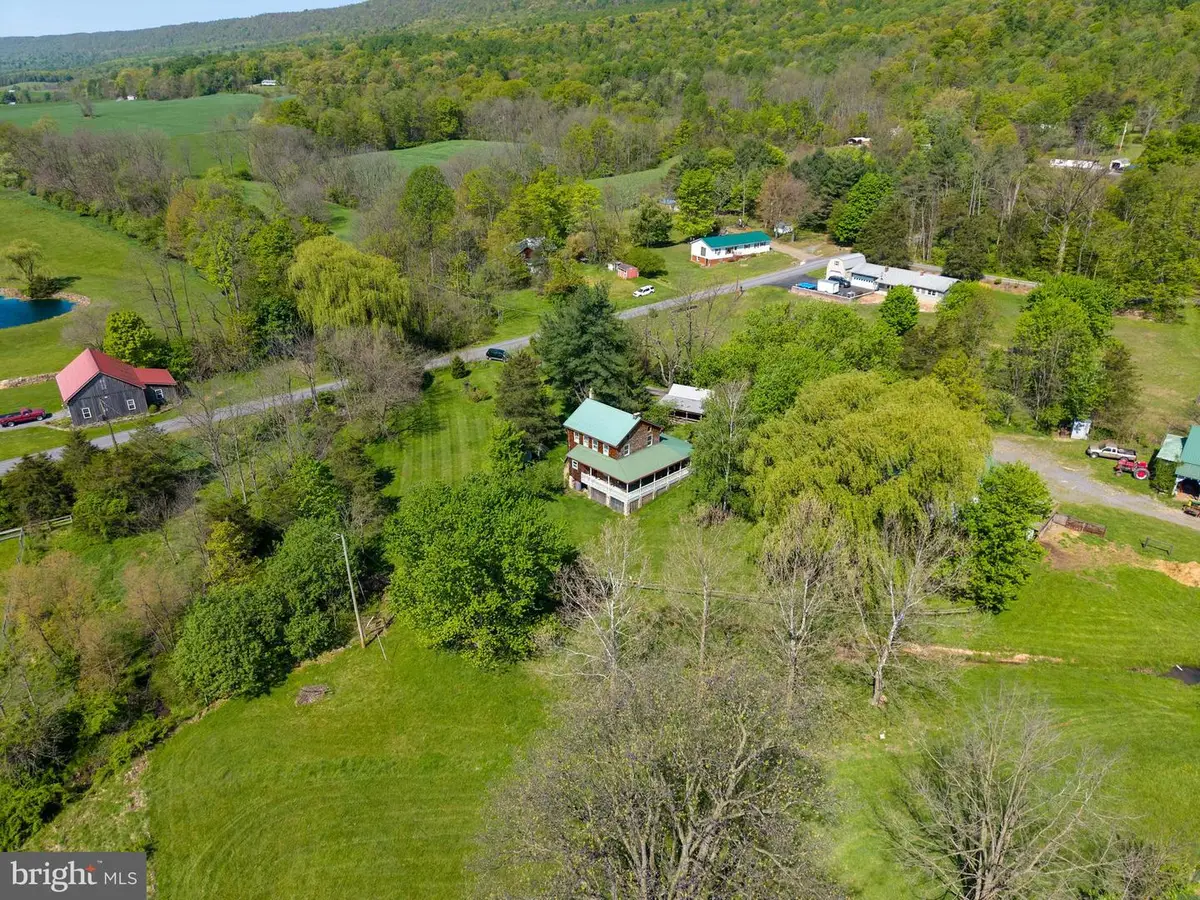 215 Droneberger Rd, Blain, PA 17006 - #1