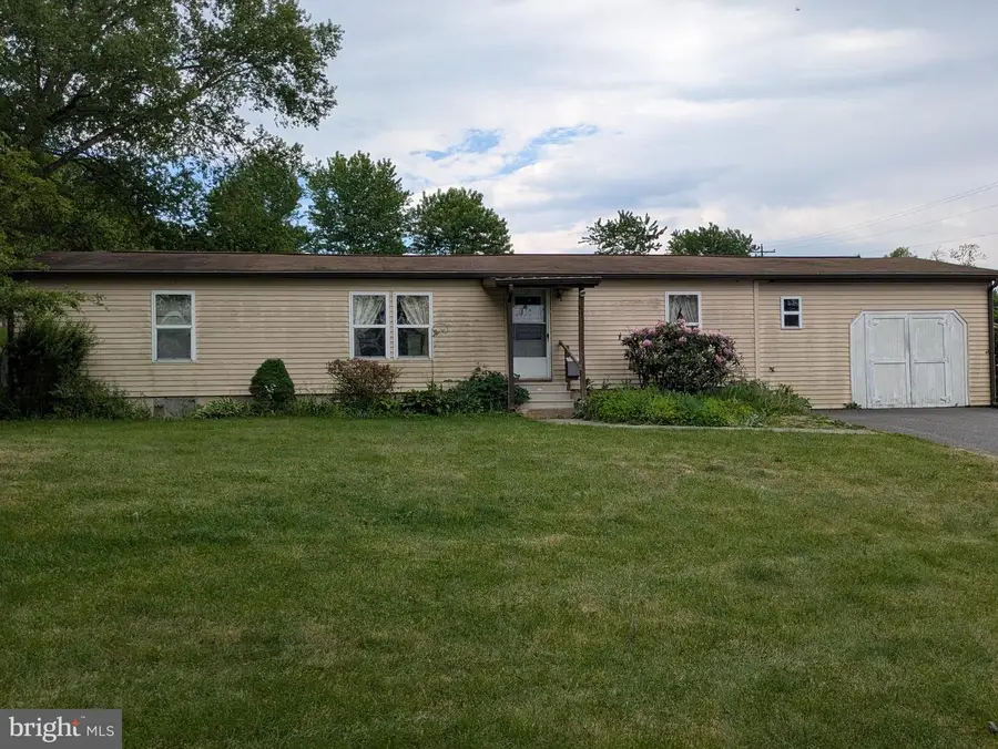 4 Kansas Rd, Landisburg, PA 17040 - #2