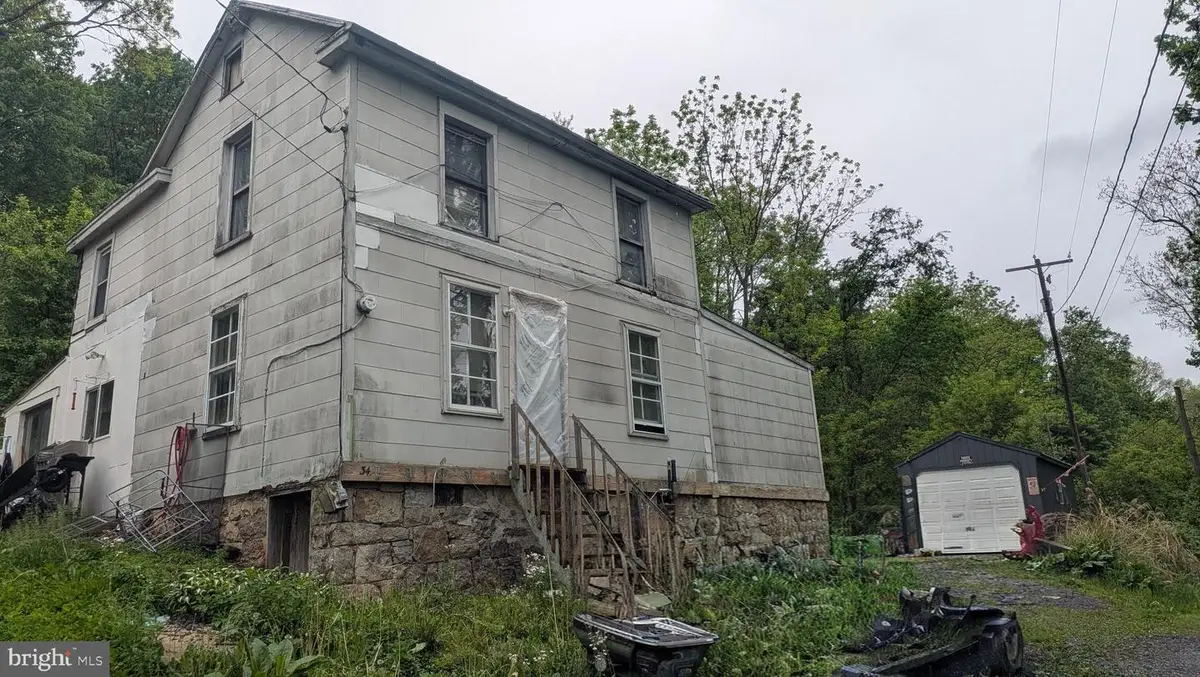 34 Fenicle Hill Lane Ln, New Bloomfield, PA 17068 - #1