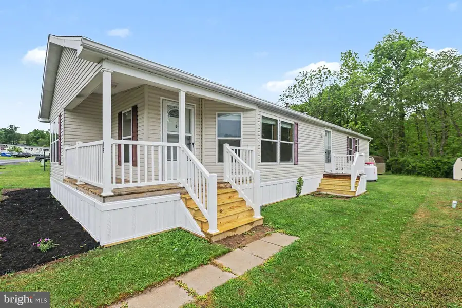 19 Meadowview Dr, New Bloomfield, PA 17068 - #2