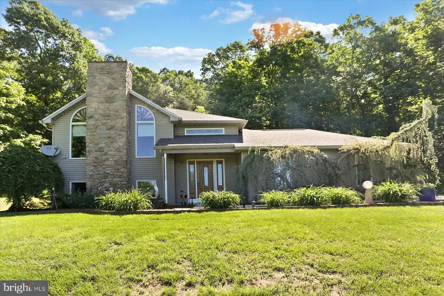 325 Mountain View Rd, Shermans Dale, PA 17090 - #2