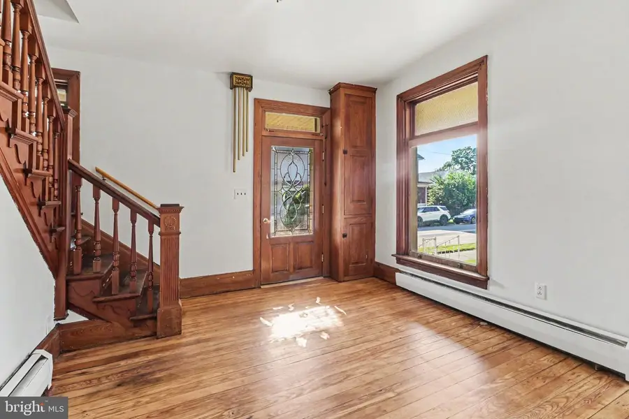 333 N 4th St, Newport, PA 17074 - #2