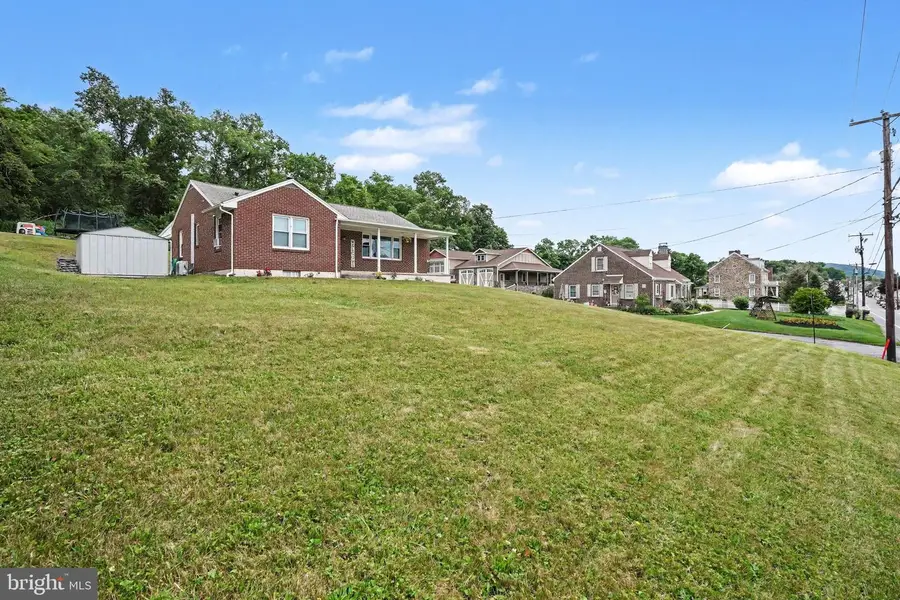 64 N Market St, Millerstown, PA 17062 - #2