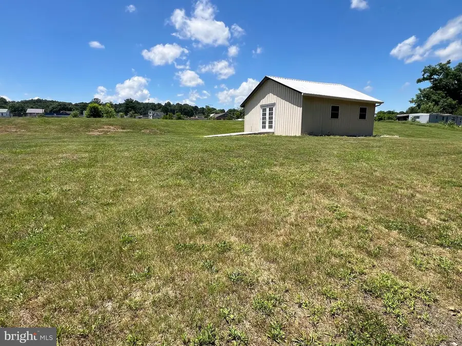 581 N Front St, Newport, PA 17074 - #2