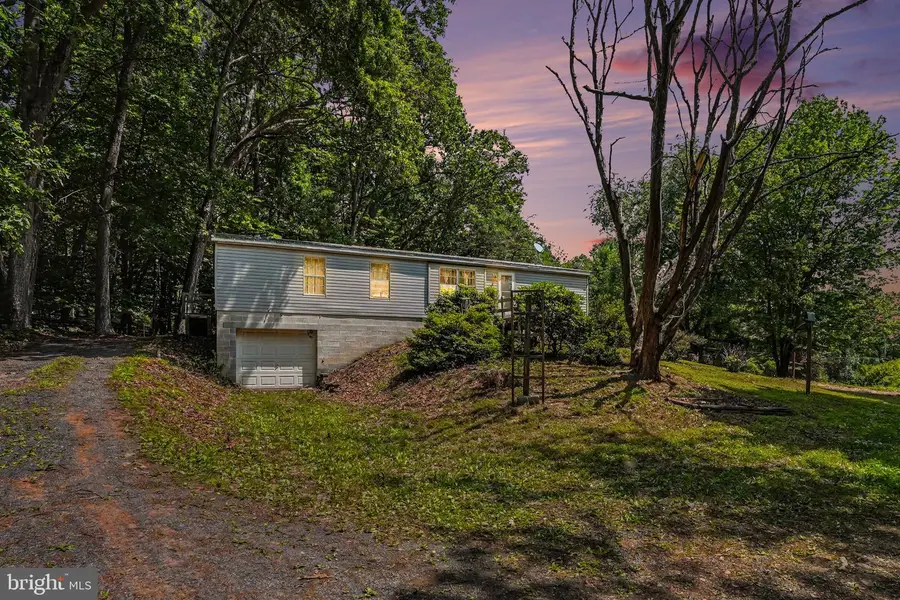 1290 Buckwheat Rd, Millerstown, PA 17062 - #2