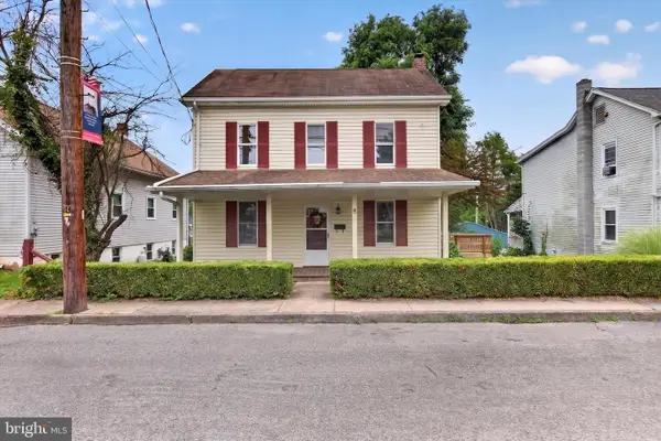 922 N High St, DUNCANNON, PA 17020