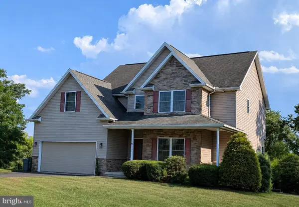 102 Pintail Ave, DUNCANNON, PA 17020