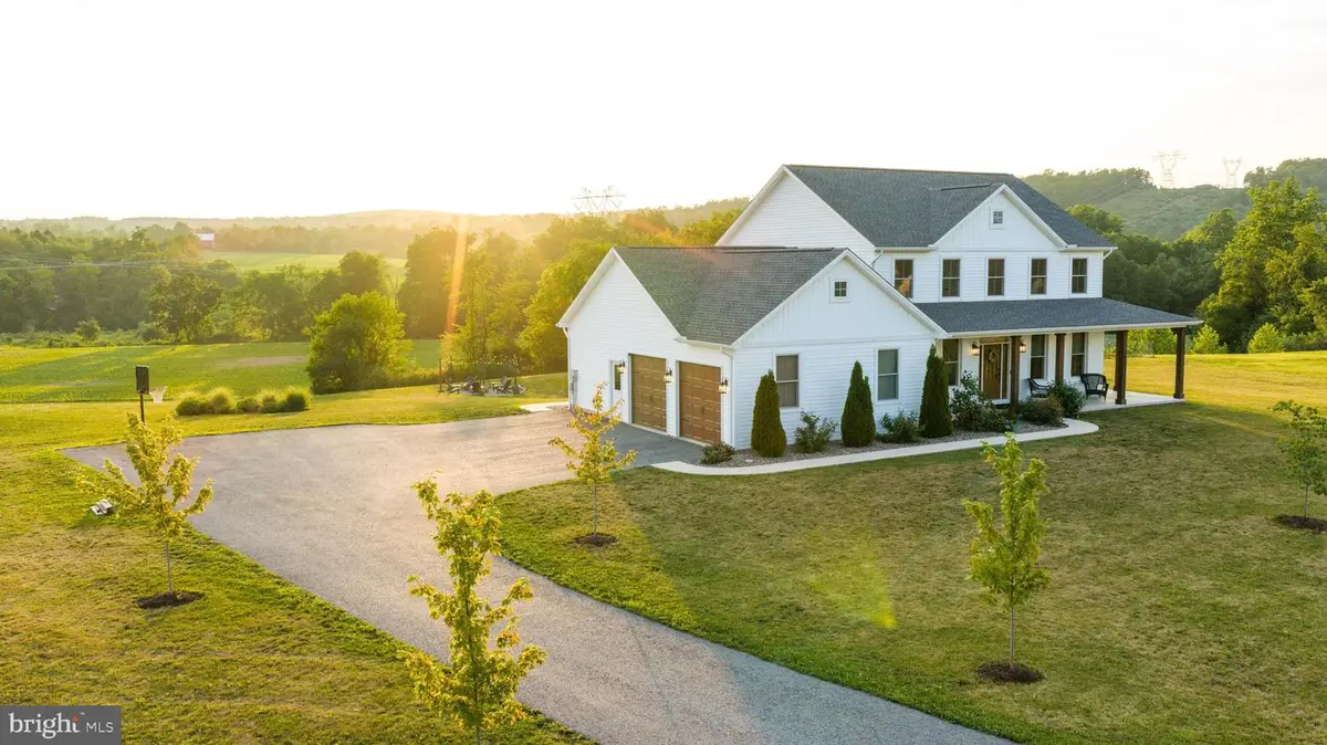 50 Bella Terra Dr, Shermans Dale, PA 17090 - #1