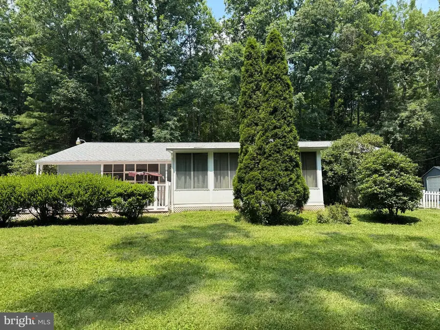 68 Pine Grove Rd, Newport, PA 17074 - #2
