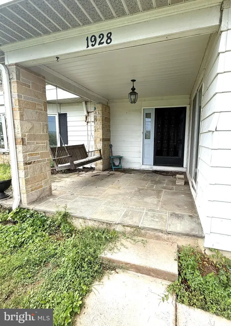 1928 New Bloomfield Rd, New Bloomfield, PA 17068 - #2