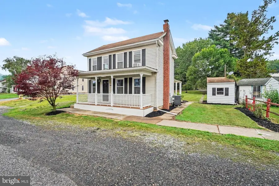 202 N Market St, Liverpool, PA 17045 - #2