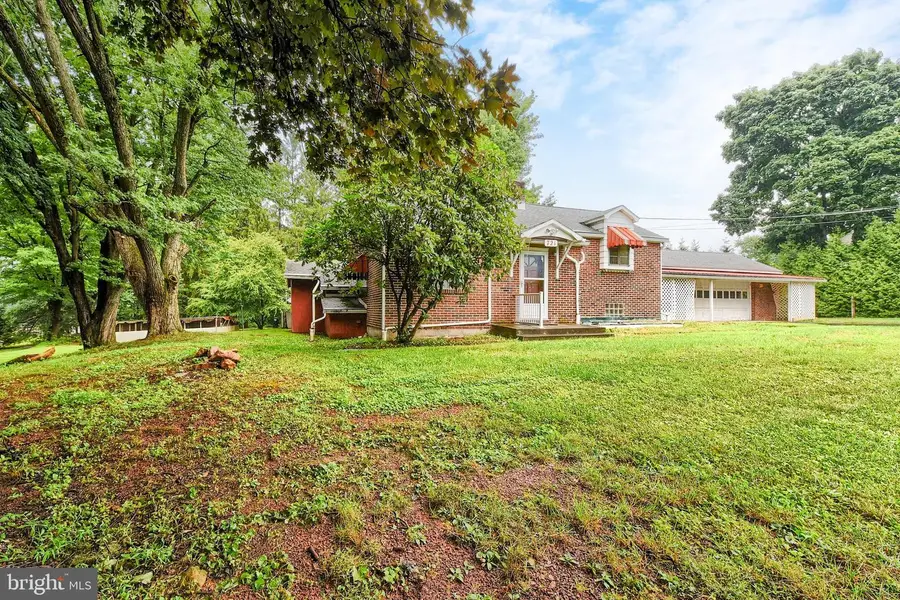 721 Turkey Bird Rd, Newport, PA 17074 - #3