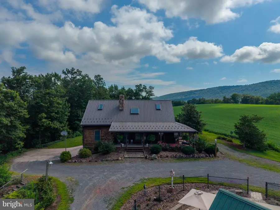 860 Old Ferry Rd, Millerstown, PA 17062 - #2