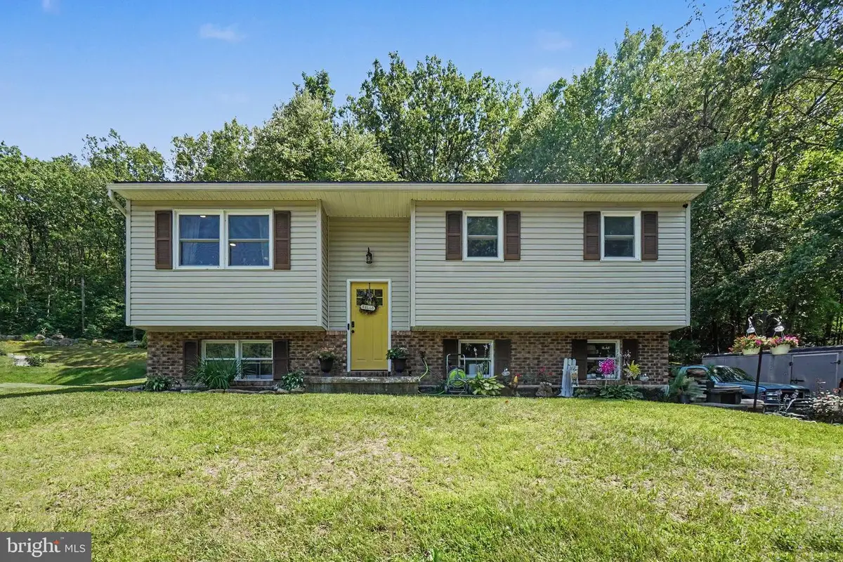 783 Clouser Hollow Rd, New Bloomfield, PA 17068 - #1