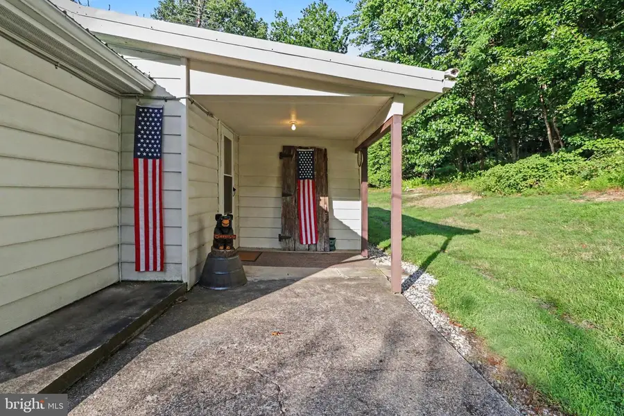 11 Maxwill Ln, Landisburg, PA 17040 - #3