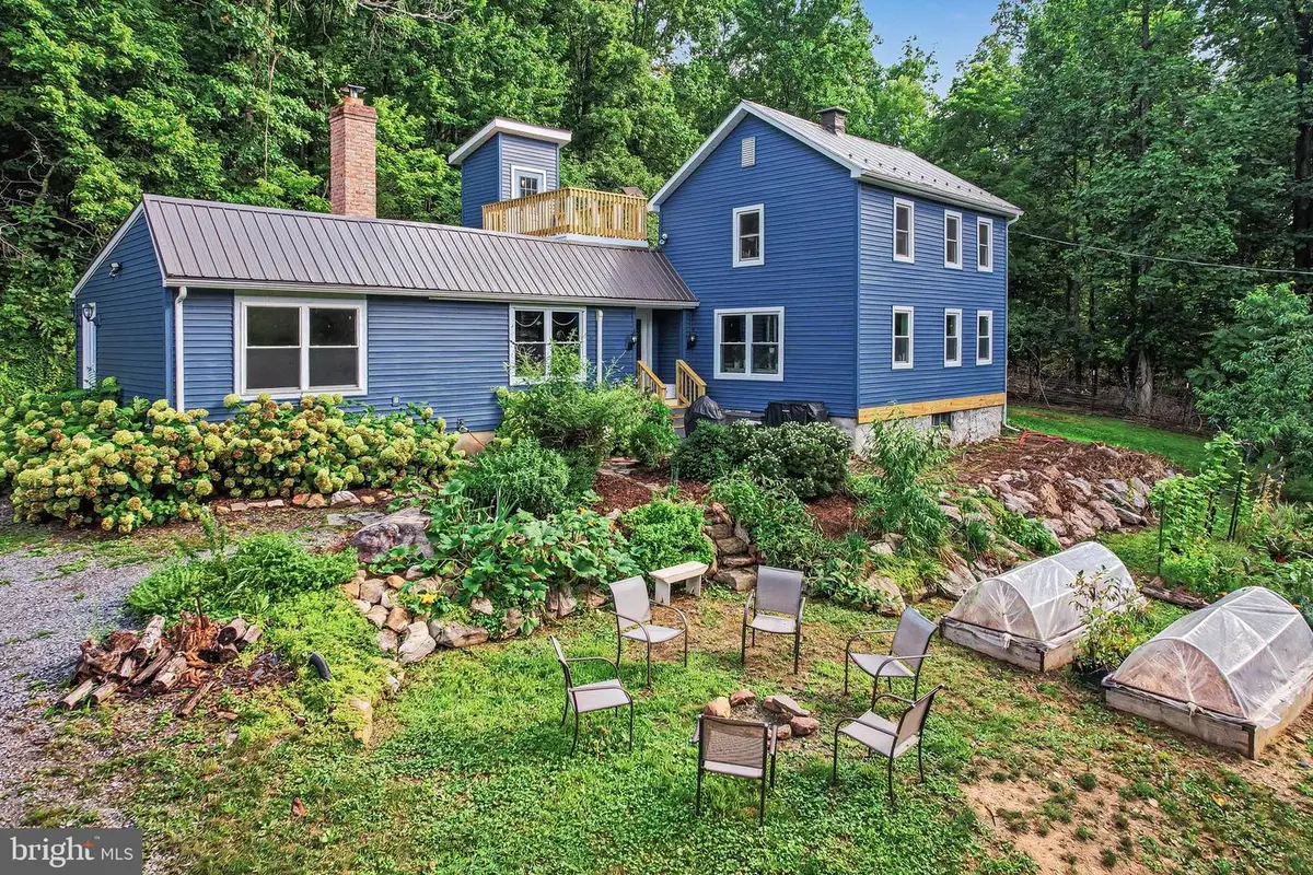 450 Mountain Rd, Liverpool, PA 17045 - #1