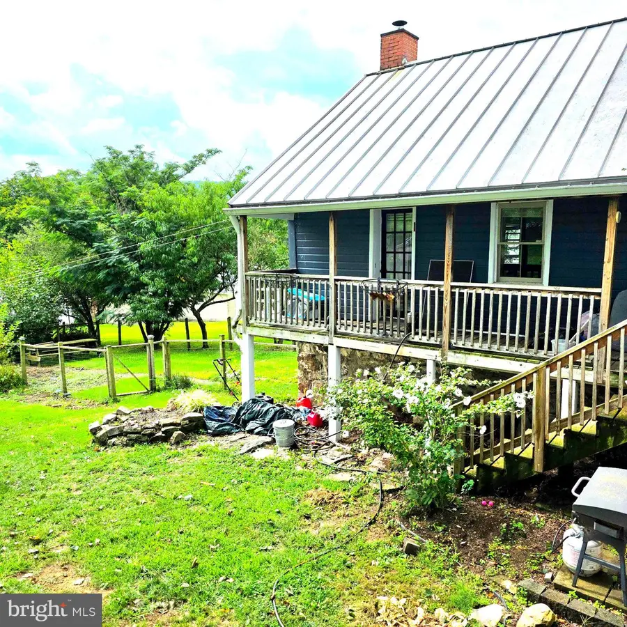 202 E Main St, Landisburg, PA 17040 - #2