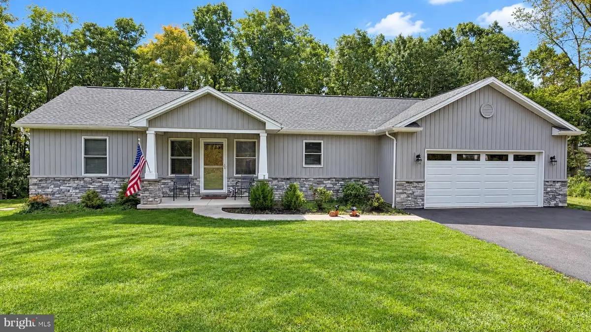 29 Watson Dr, Newport, PA 17074 - #1