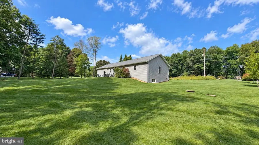 29 Watson Dr, Newport, PA 17074 - #2