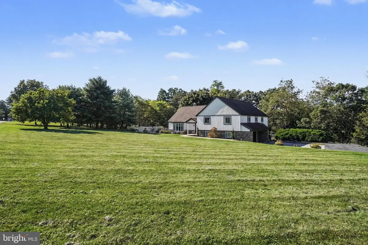 39 Morris Rd, Duncannon, PA 17020 - #1